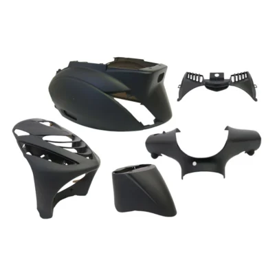 Plaatset Piaggio zip SP model vanaf bj. 2000 5 delig mat zwart