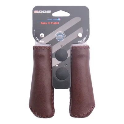 Handvatset Edge Leer - mat Donkerbruin - 2*135 mm (op kaart verpakt)