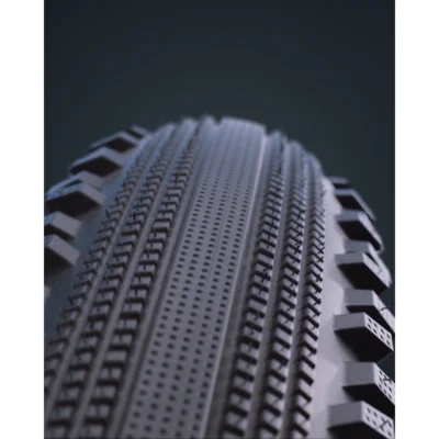 schwalbe hurricane thumb 1