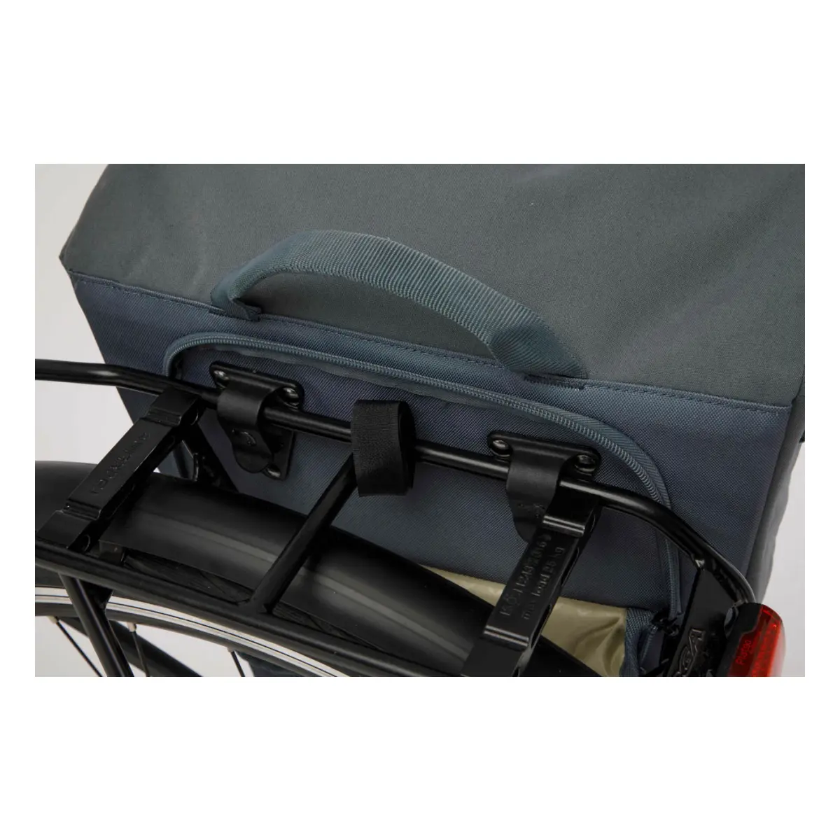 58010183_5. Webp 58010183 5